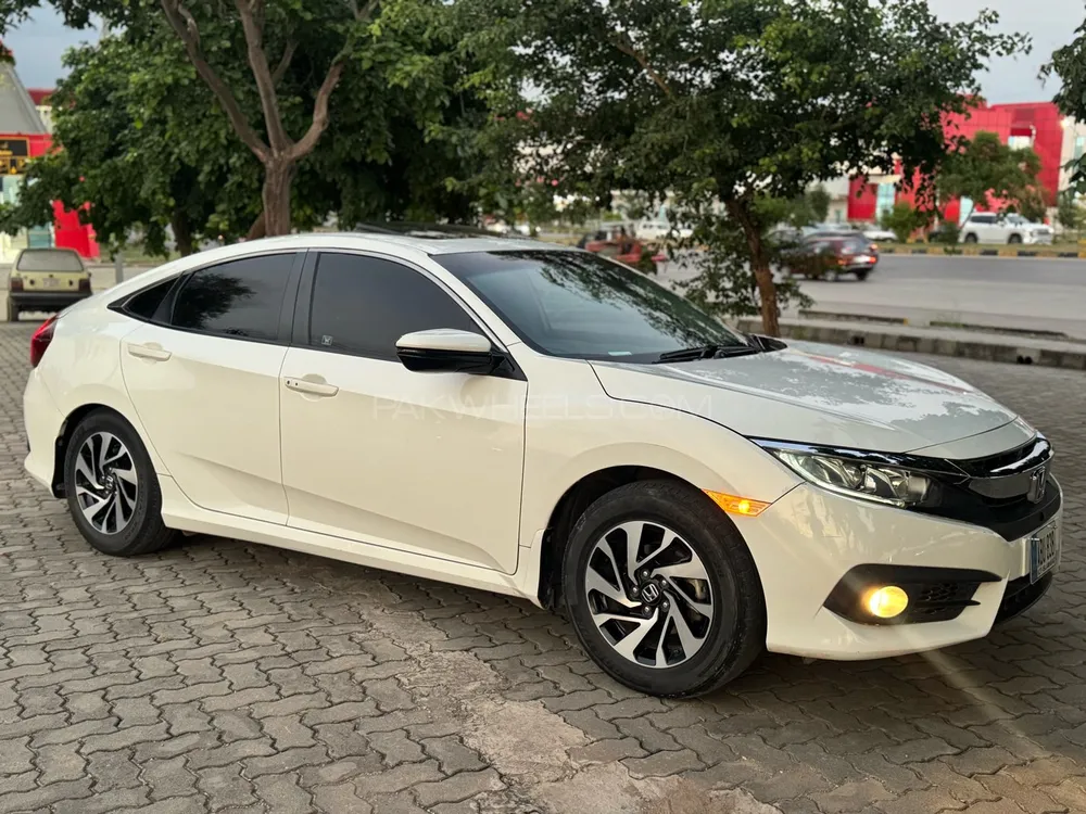 Honda Civic 2016 for Sale in Islamabad Image-1