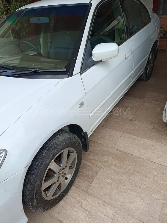 Honda Civic 2004 for Sale in Lahore Image-1