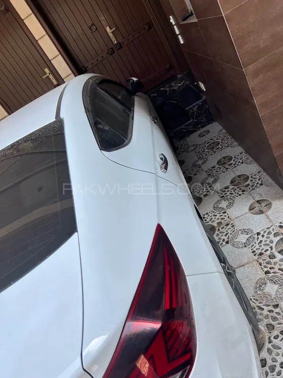 Hyundai Elantra 2021 for Sale in Islamabad Image-1