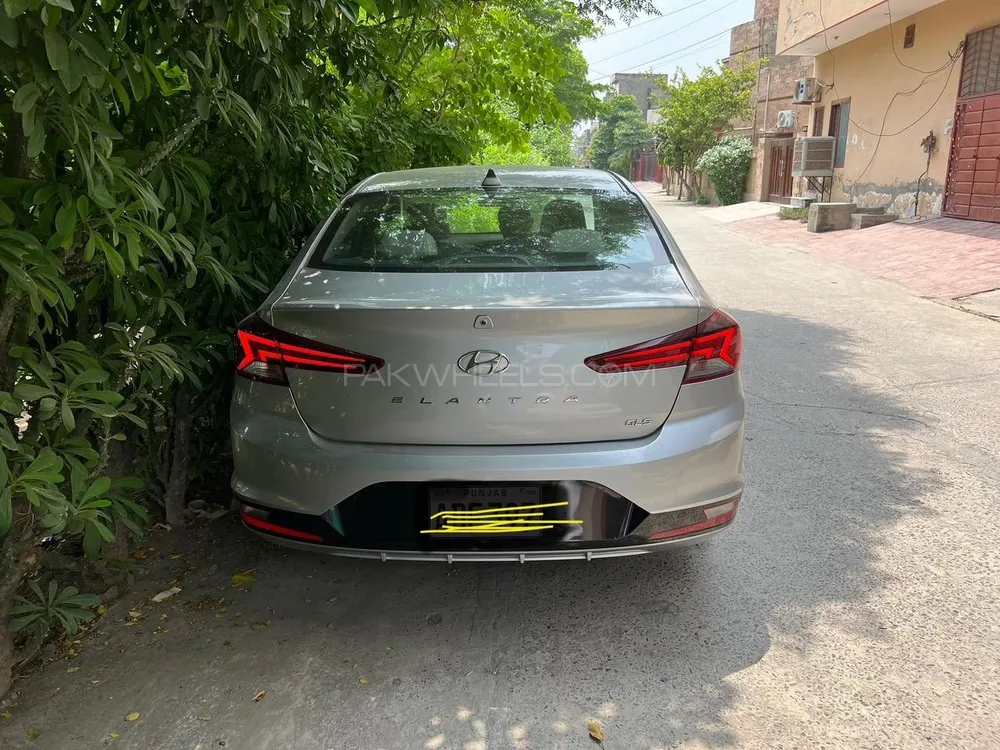 Hyundai Elantra 2021 for Sale in Lahore Image-1