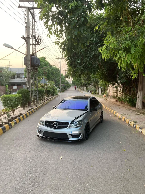 Mercedes Benz C Class 2007 for Sale in Islamabad Image-1