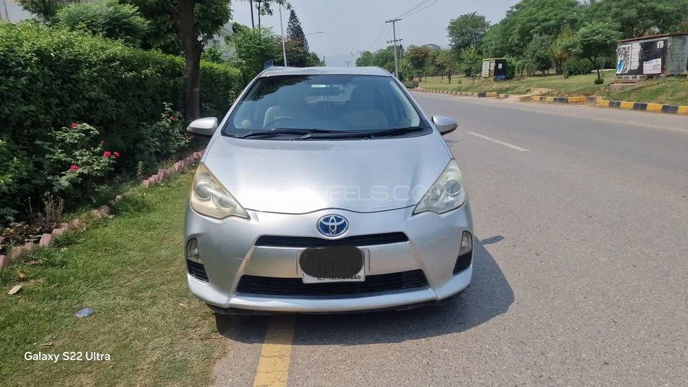 Toyota Aqua 2013 for Sale in Islamabad Image-1