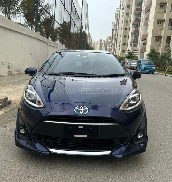 Toyota Aqua 2021 for Sale in Karachi Image-1