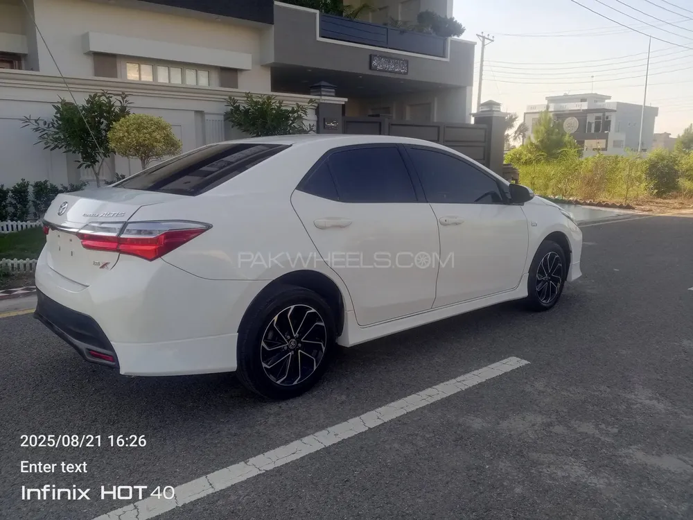 Toyota Corolla 2023 for Sale in Sialkot Image-1
