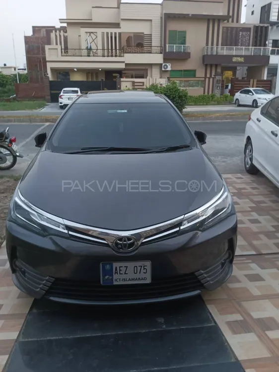 Toyota Corolla 2017 for Sale in Gujranwala Image-1