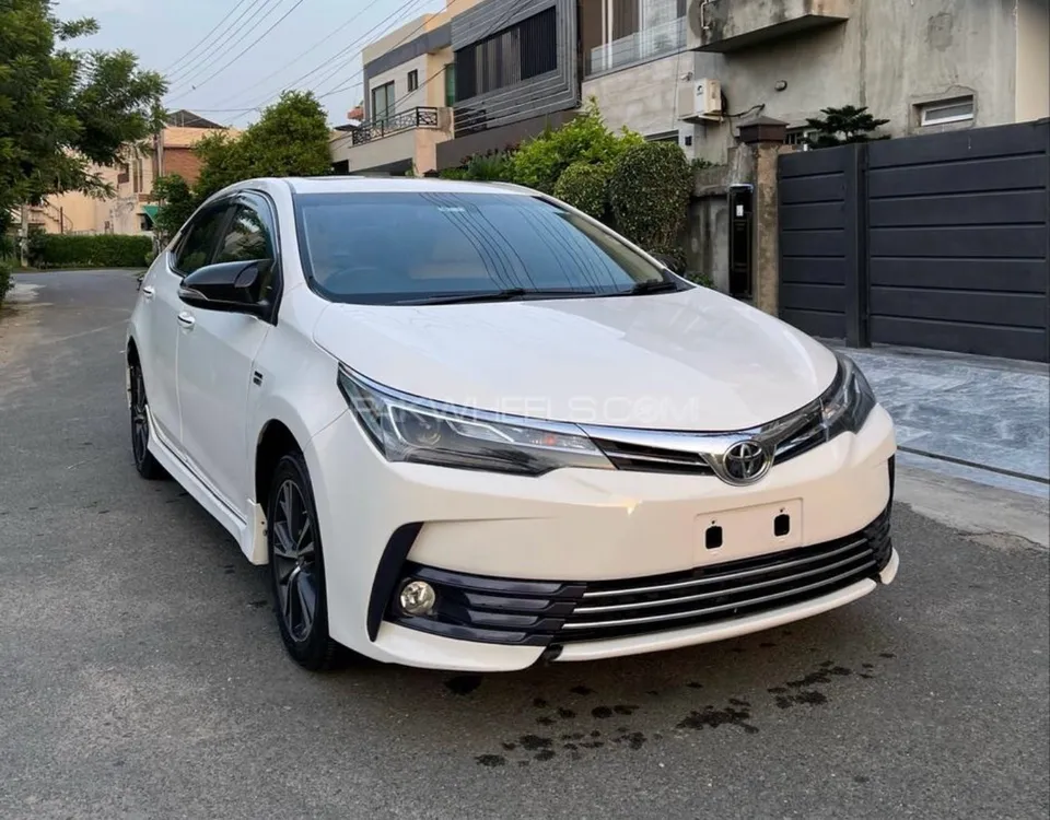 Toyota Corolla 2019 for Sale in Lahore Image-1