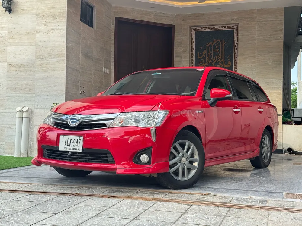 Toyota Corolla Fielder 2014 for Sale in Islamabad Image-1