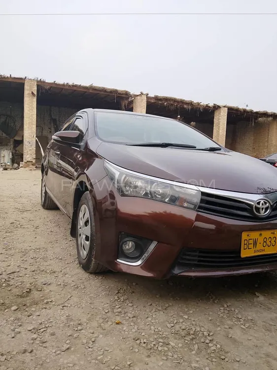 Toyota Corolla 2015 for Sale in Dera ismail khan Image-1