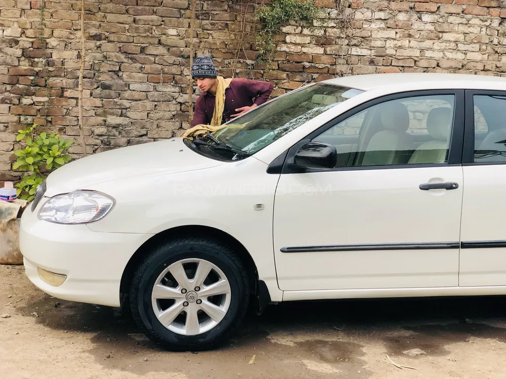 Toyota Corolla 2005 for Sale in Peshawar Image-1