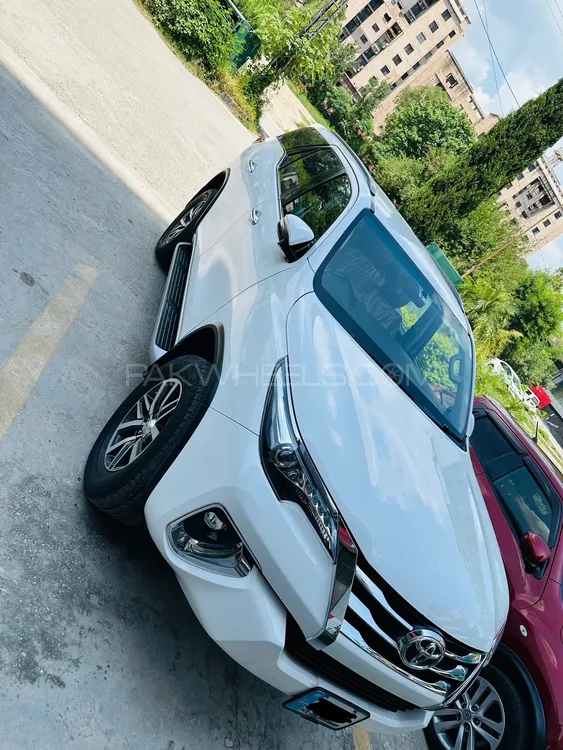 Toyota Fortuner 2018 for Sale in Islamabad Image-1