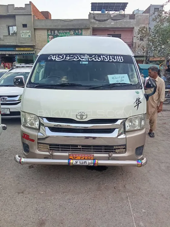 Toyota Hiace 2007 for Sale in Lahore Image-1