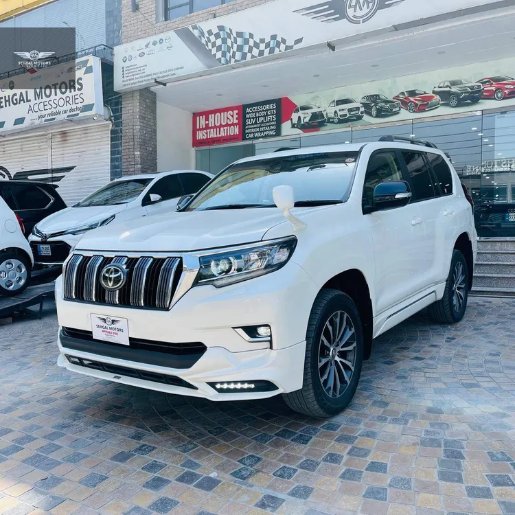 Toyota Prado 2019 for Sale in Rawalpindi Toyota Prado 2019 for Sale in Rawalpindi Image-3