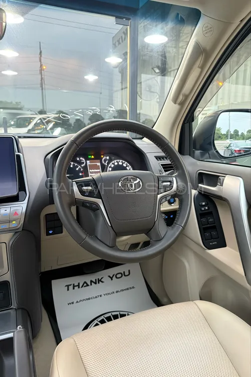 Toyota Prado 2021 for Sale in Lahore Image-1