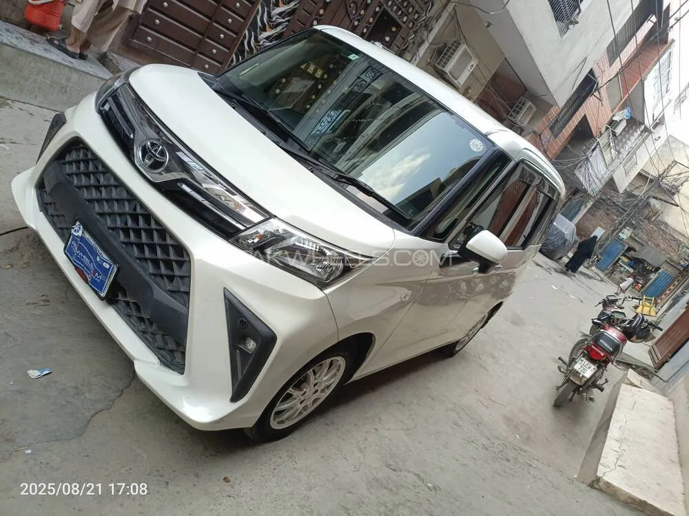 ٹویوٹا رومی 2021 for Sale in لاہور ٹویوٹا رومی 2021 for Sale in لاہور Image-3