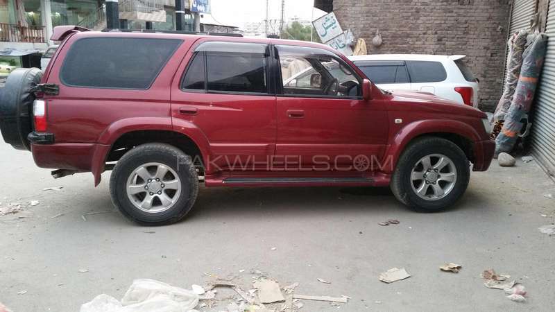 Toyota Surf 1997 for Sale in Peshawar Image-1