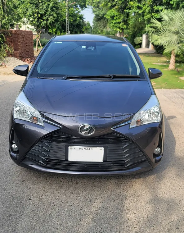 Toyota Vitz 2019 for Sale in Lahore Image-1