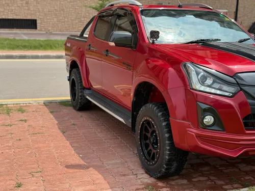 Isuzu D-Max V-Cross Automatic 3.0 2021