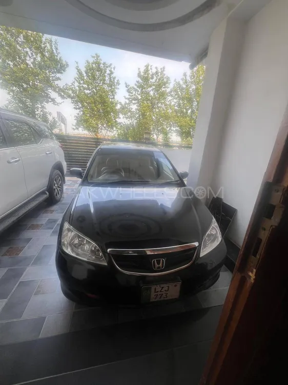 Honda Civic 2004 for Sale in Islamabad Image-1