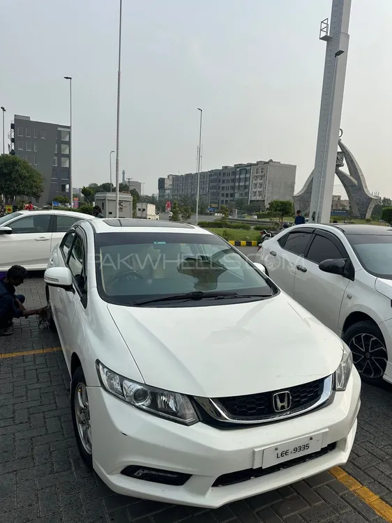Honda Civic 2015 for Sale in Lahore Image-1