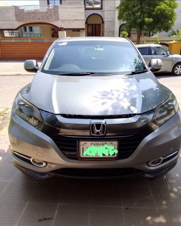 Honda Vezel 2014 for Sale in Rawalpindi Image-1