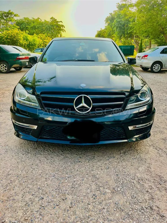 Mercedes Benz C Class 2011 for Sale in Islamabad Image-1