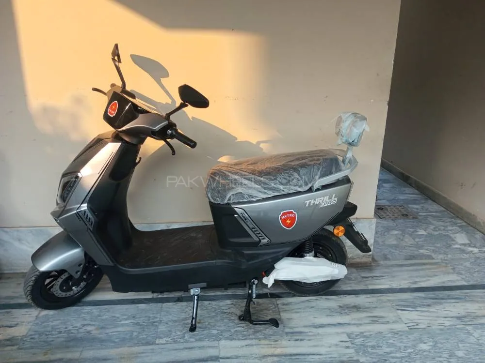 Metro Thrill Pro 2025 for Sale Image-1
