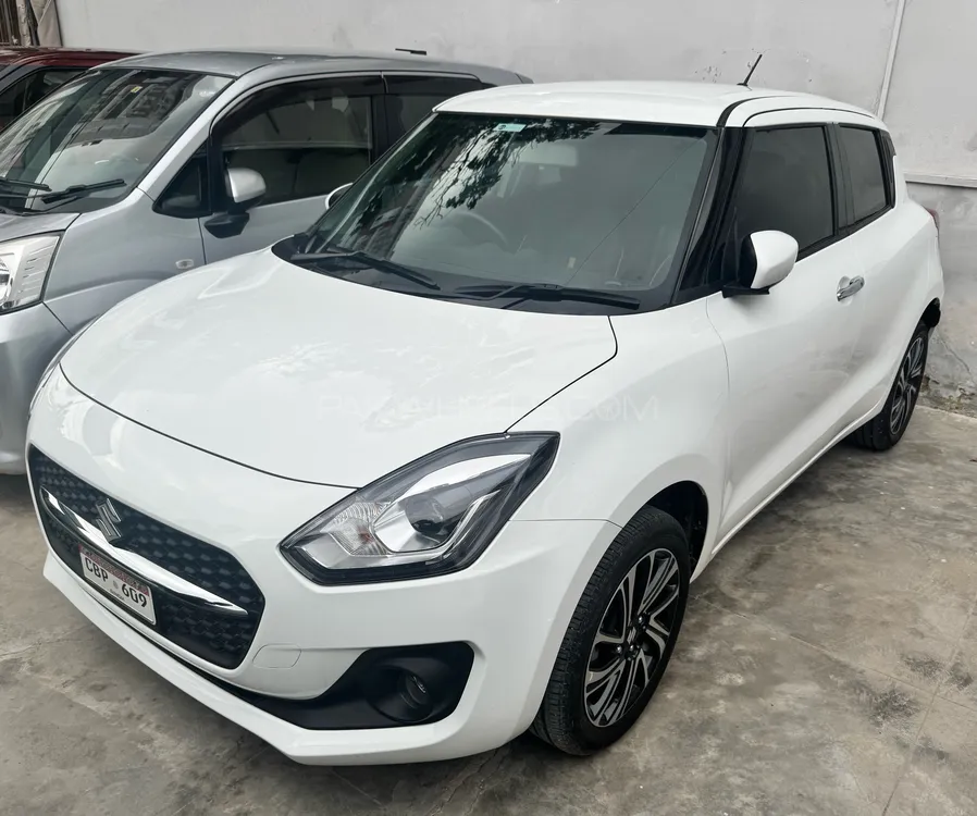 Suzuki Swift 2025 for Sale in Karachi Image-1
