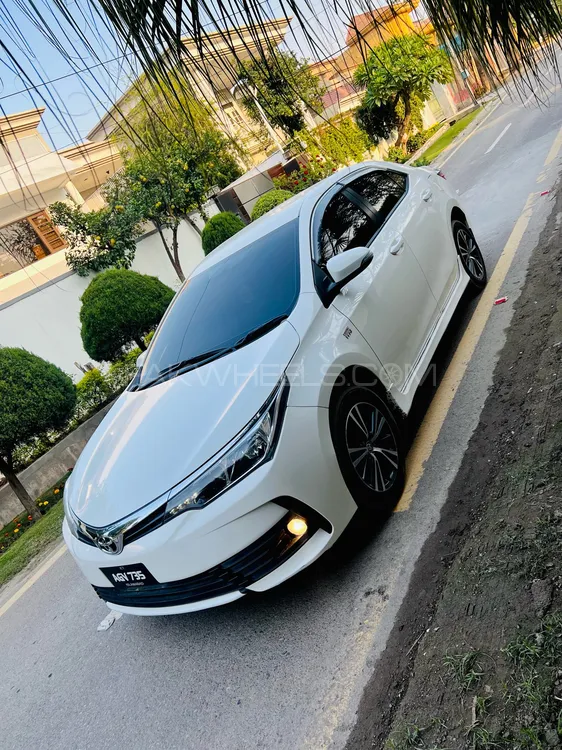 Toyota Corolla 2019 for Sale in Peshawar Image-1