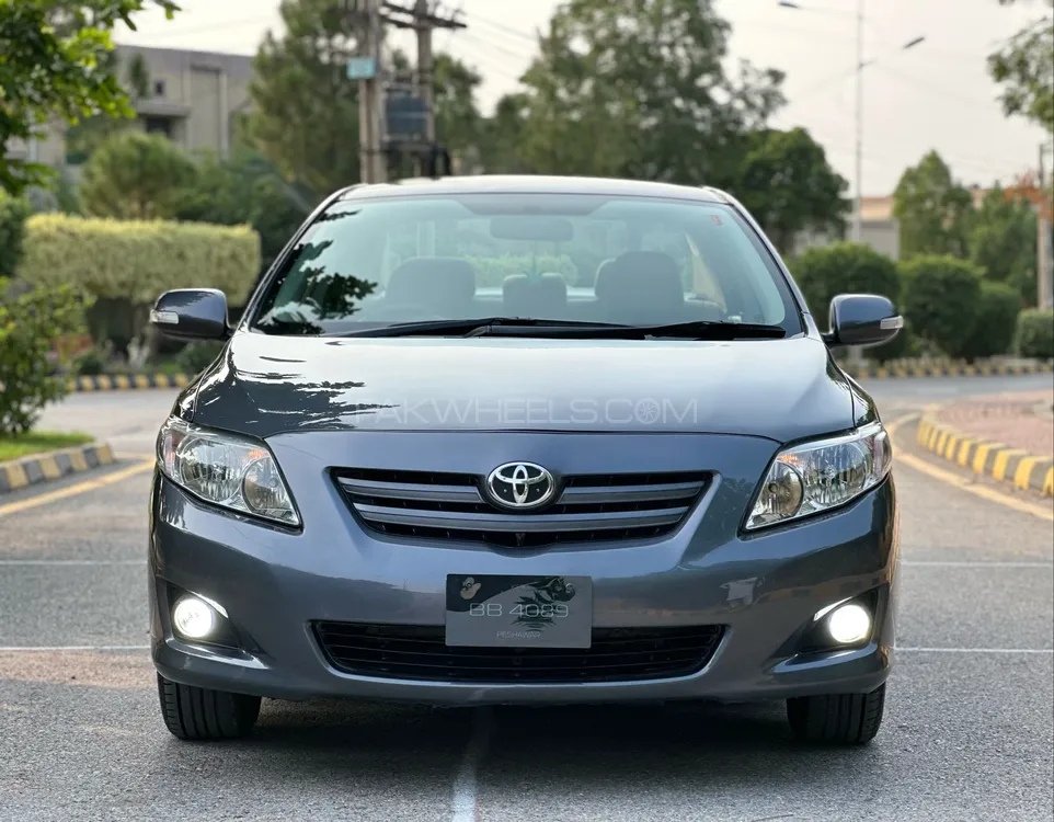 Toyota Corolla 2011 for Sale in Peshawar Image-1