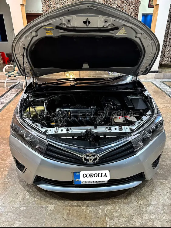 Toyota Corolla 2017 for Sale in Islamabad Image-1