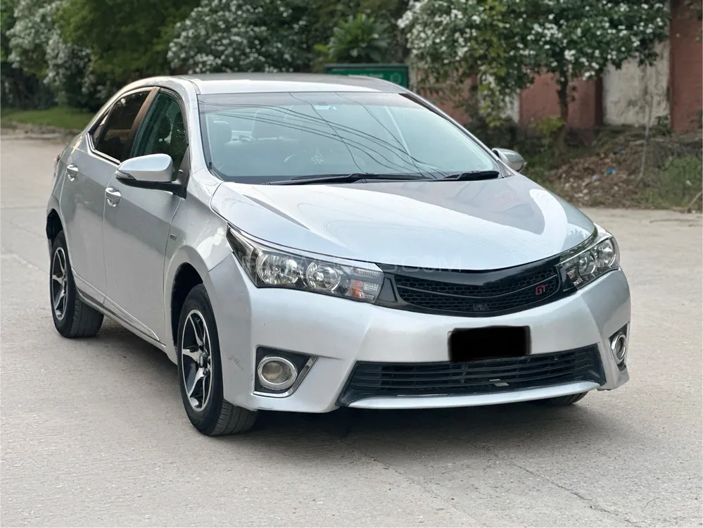 Toyota Corolla 2017 for Sale in Islamabad Image-1