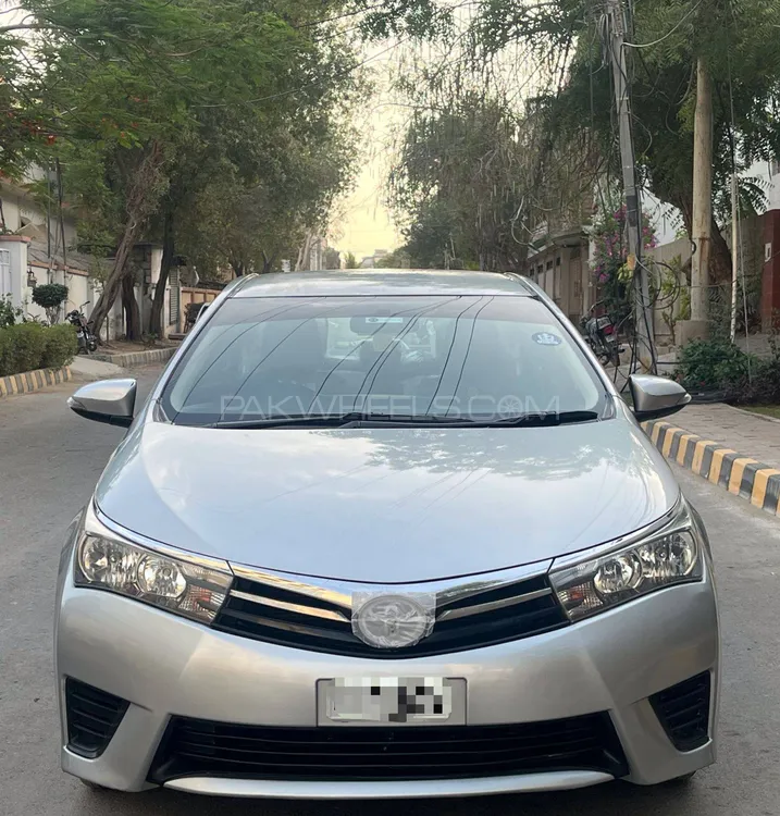 Toyota Corolla 2016 for Sale in Karachi Image-1