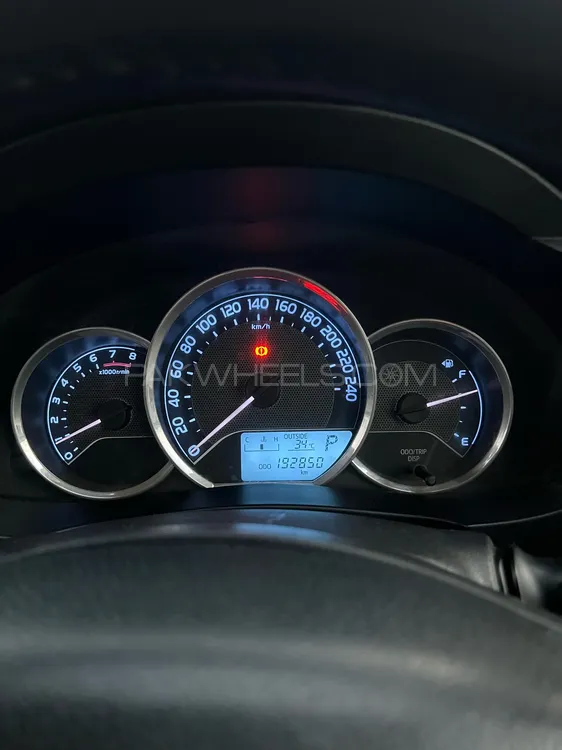 Toyota Corolla 2016 for Sale in Gujrat Image-1
