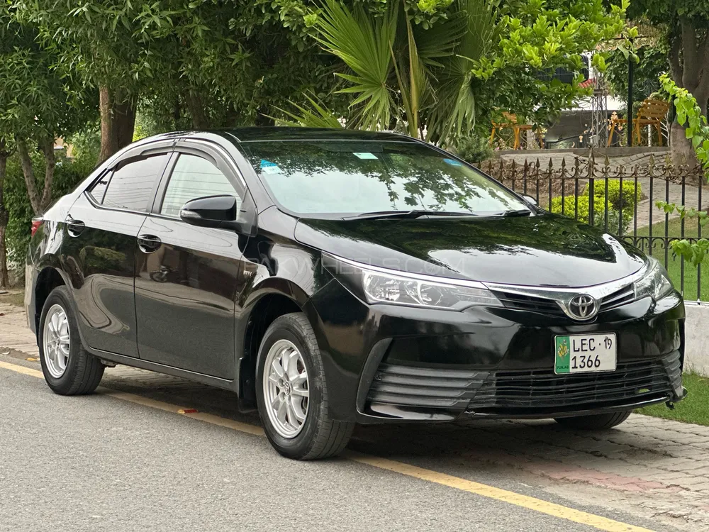 Toyota Corolla 2019 for Sale in Lahore Image-1