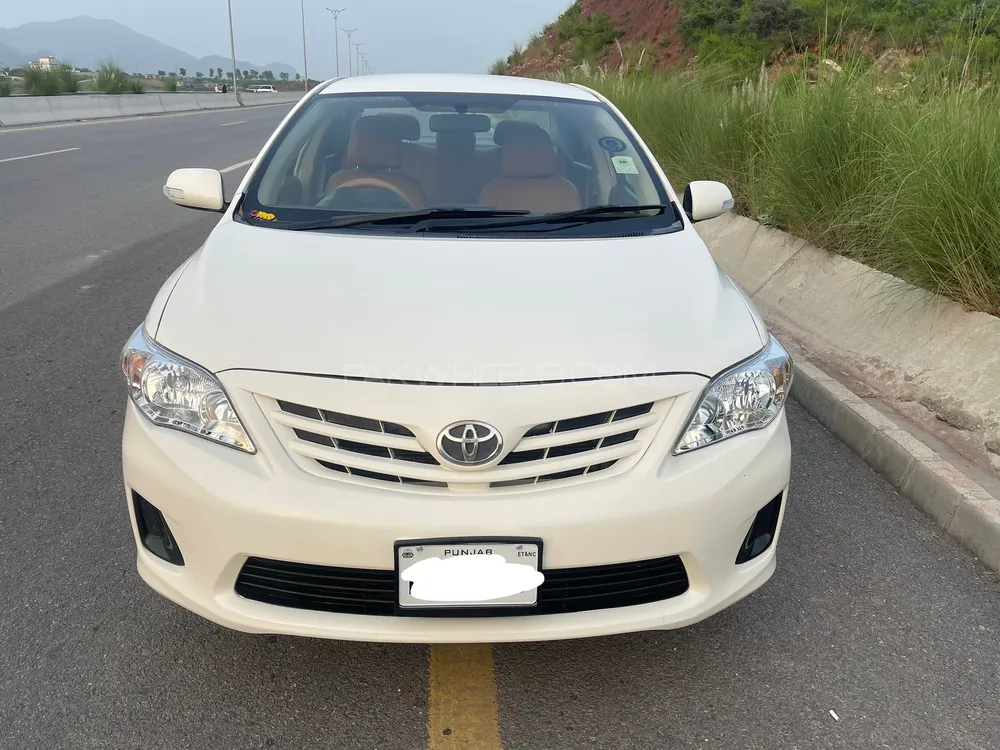 Toyota Corolla 2010 for Sale in Islamabad Image-1