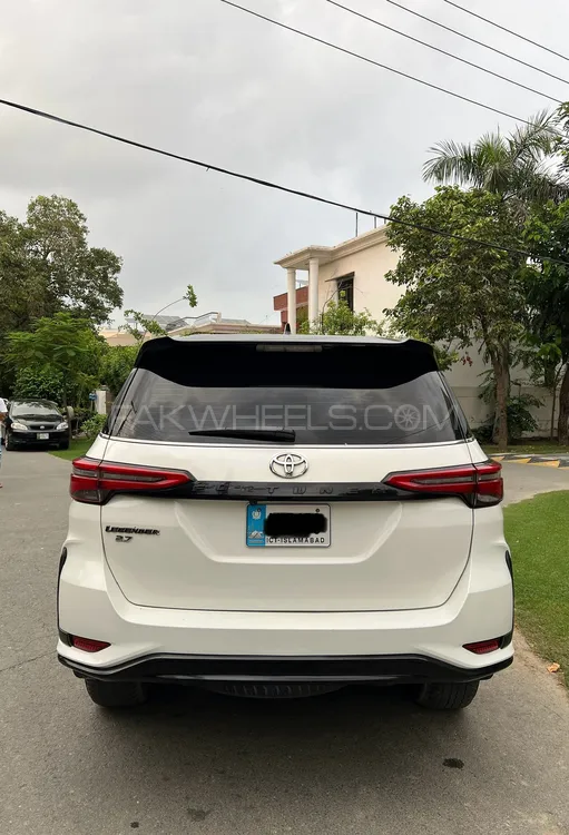 Toyota Fortuner 2018 for Sale in Lahore Toyota Fortuner 2018 for Sale in Lahore Image-6