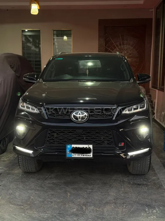 Toyota Fortuner 2024 for Sale in Wah cantt Image-1