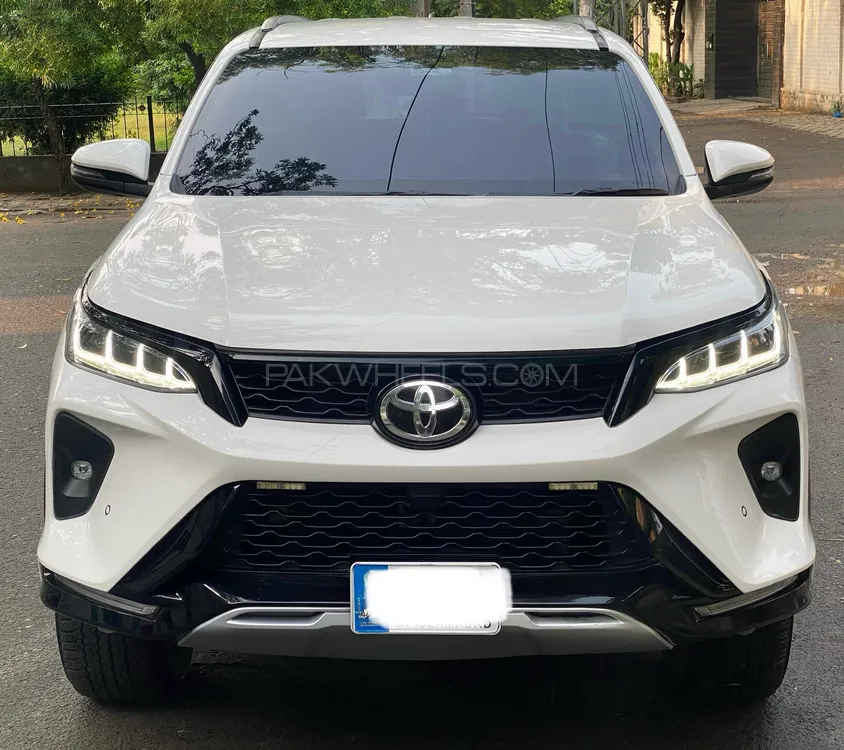Toyota Fortuner 2022 for Sale in Lahore Image-1