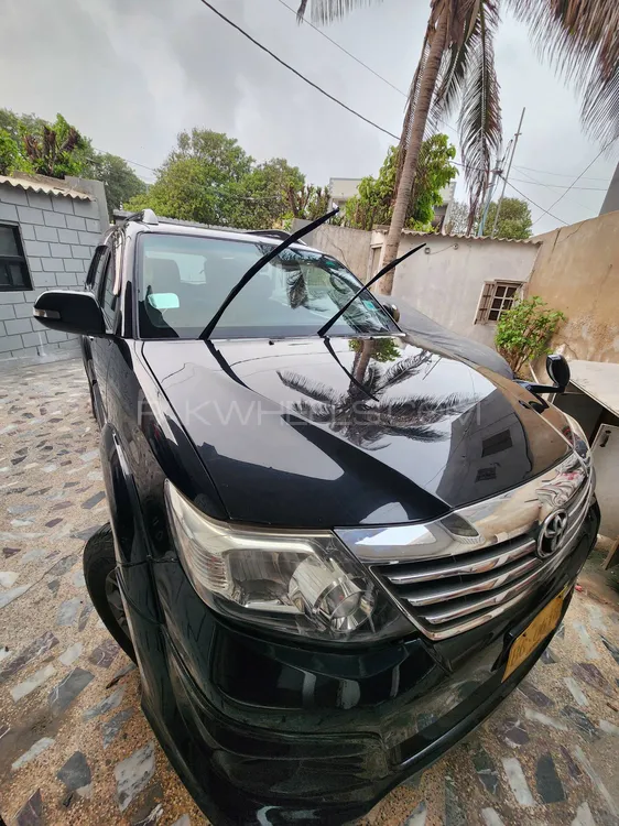 Toyota Fortuner 2016 for Sale in Karachi Image-1