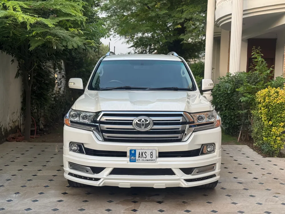 Toyota Land Cruiser 2011 for Sale in Islamabad Image-1