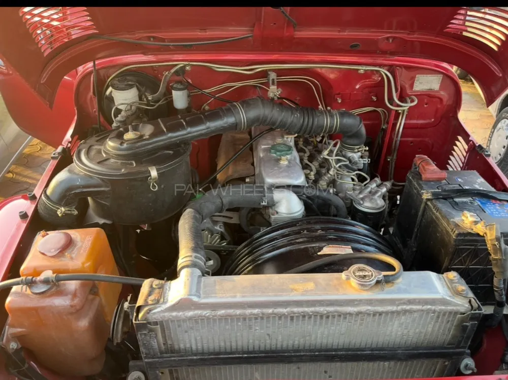 Toyota Land Cruiser 1984 for Sale in Mardan Image-1