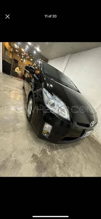 Toyota Prius 2010 for Sale in Islamabad Image-1