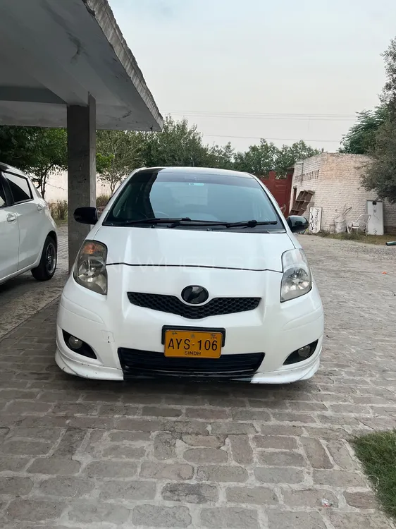 Toyota Vitz 2008 for Sale in Lahore Image-1