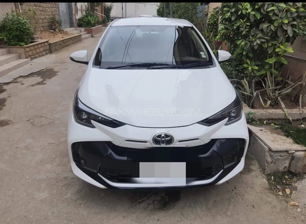 Toyota Yaris Sedan 2024 for Sale in Karachi Image-1