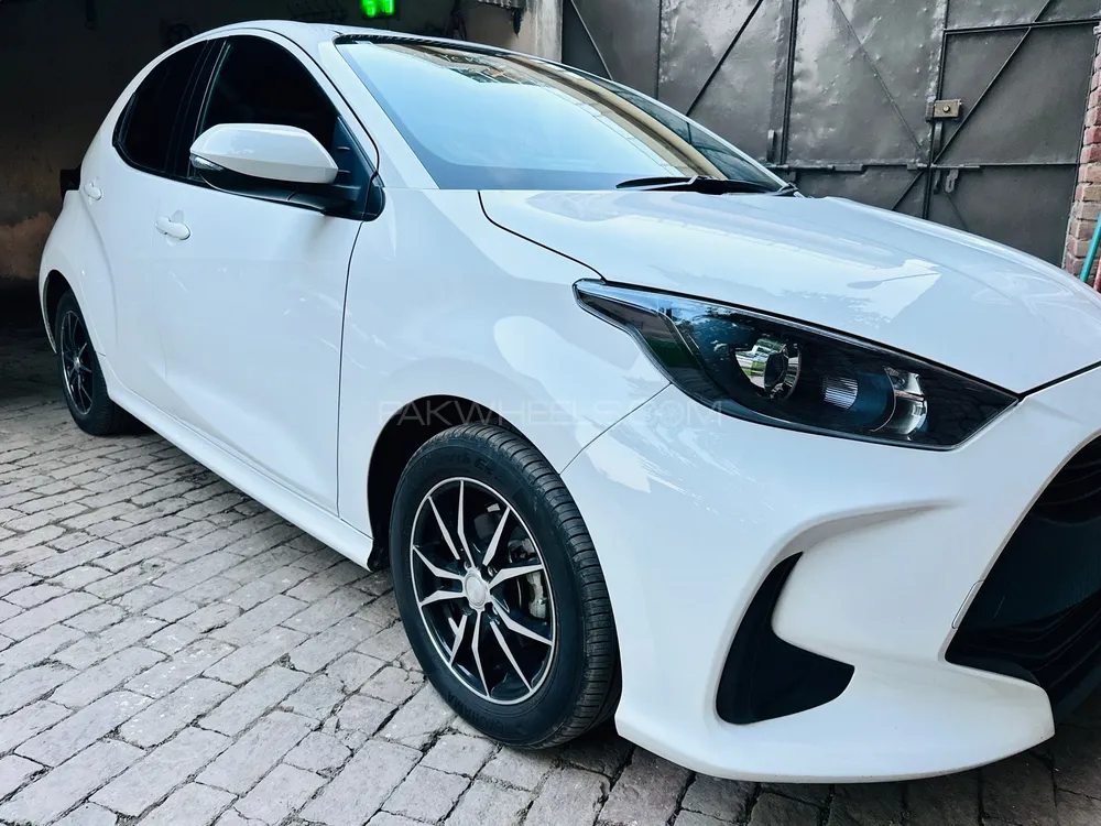 Toyota Yaris Hatchback 2022 for Sale in Lahore Image-1