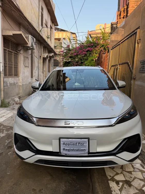 BYD Atto 3 2025 for Sale in Peshawar Image-1