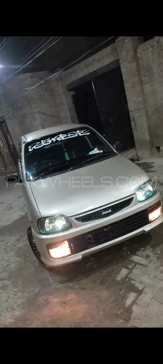 Daihatsu Cuore 2010 for Sale in Larkana Image-1