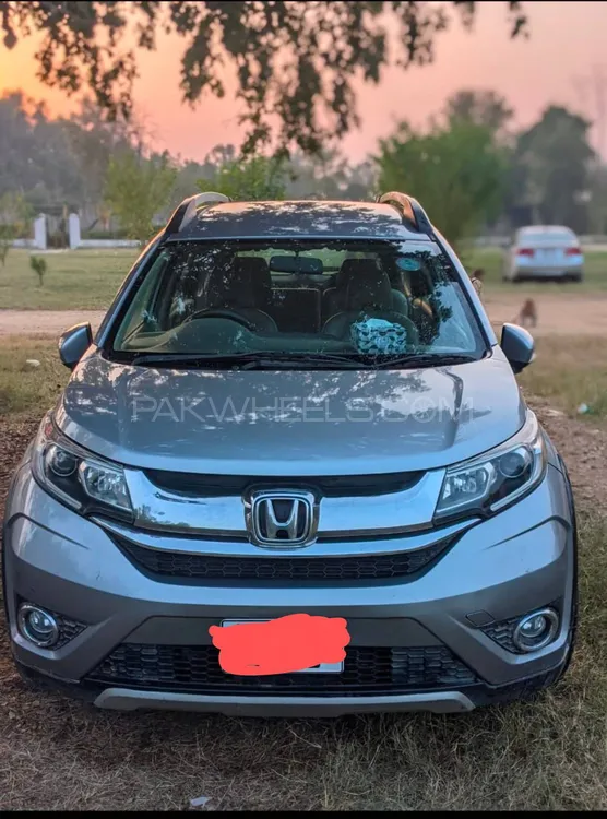 Honda BR-V 2018 for Sale in Attock Image-1