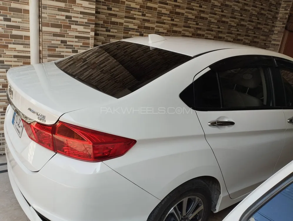 Honda City 2022 for Sale in Islamabad Image-1