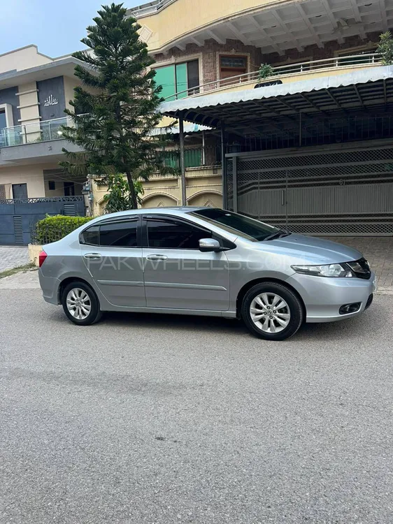 Honda City 2017 for Sale in Islamabad Image-1
